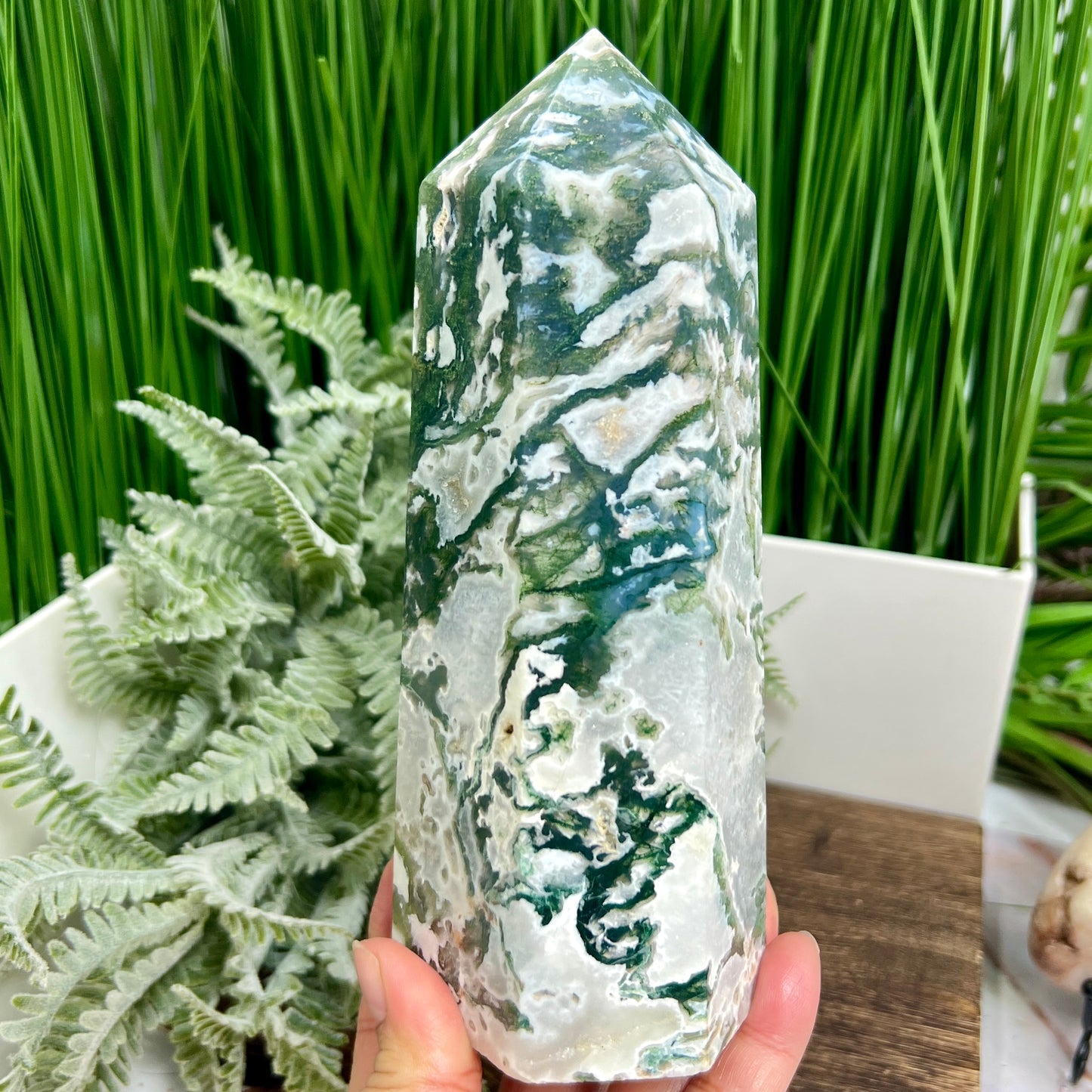 Moss Agate Tower Healing Crystal Generator 1170g 181mm