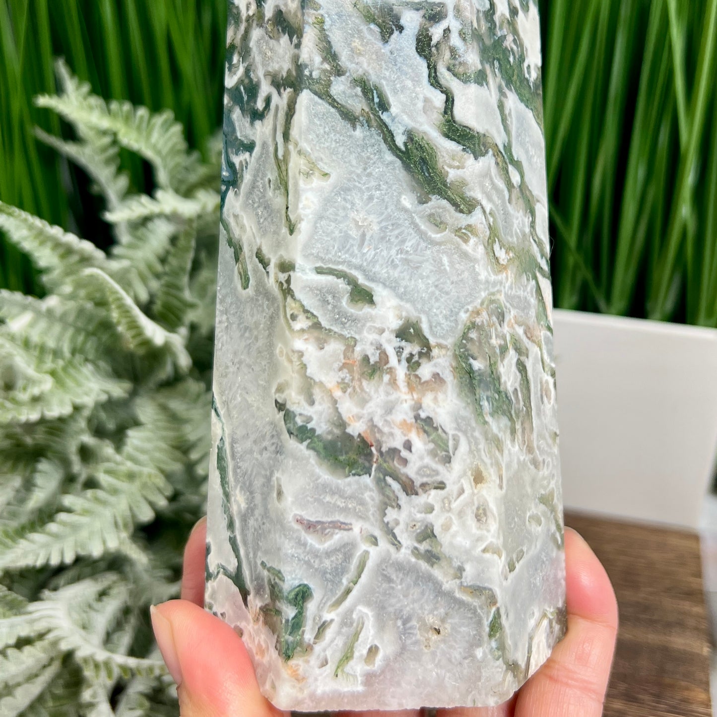 Moss Agate Tower Healing Crystal Generator 1170g 181mm