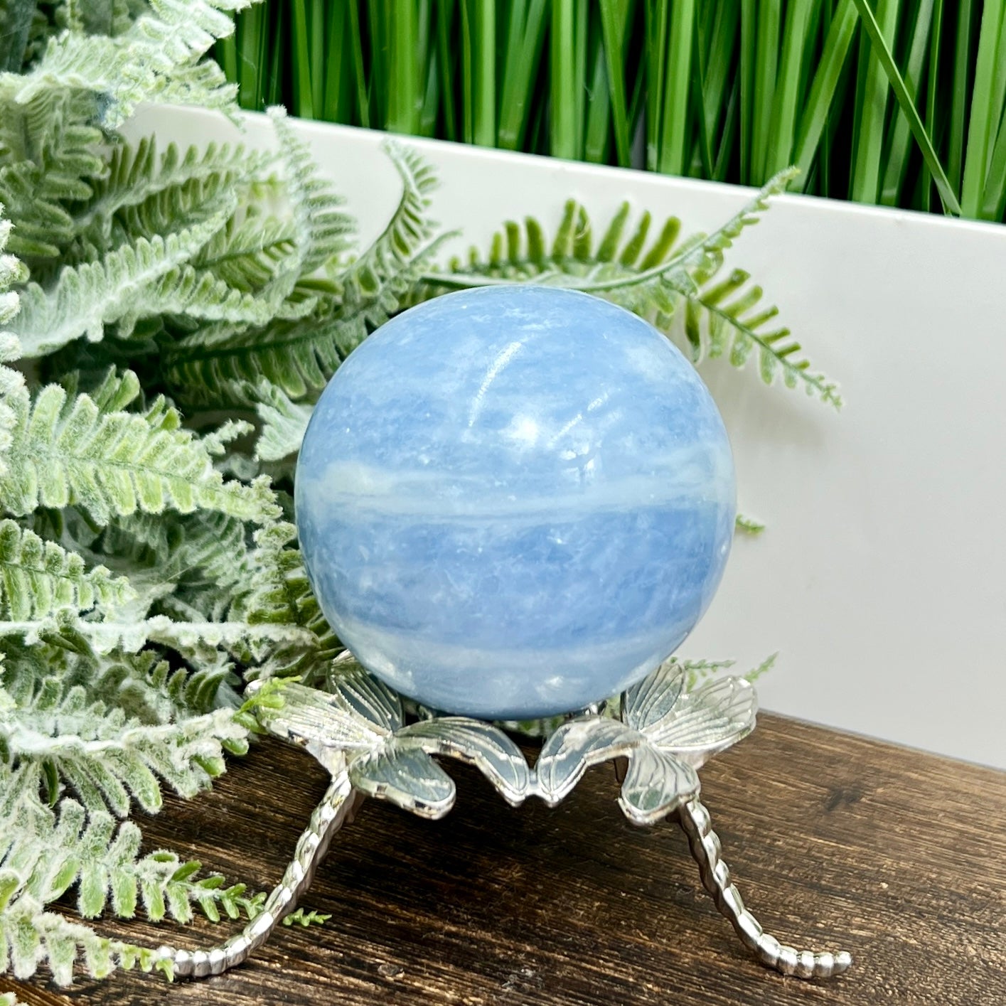 Blue Calcite Sphere Healing Crystal Ball 374g 64mm