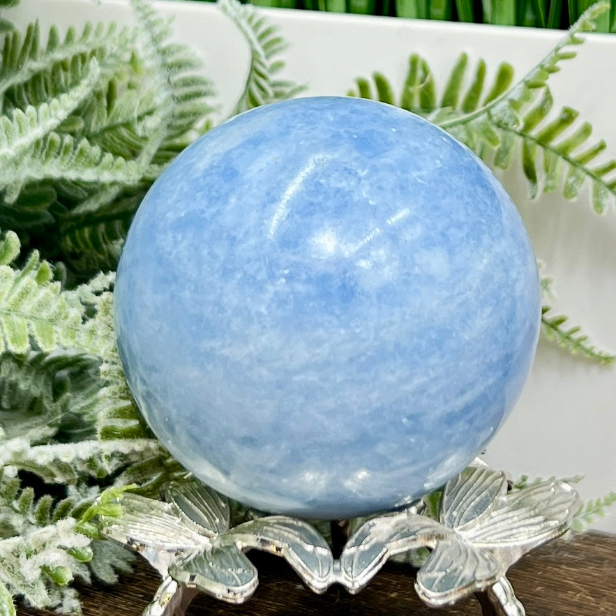 Blue Calcite Sphere Healing Crystal Ball 416g 66mm