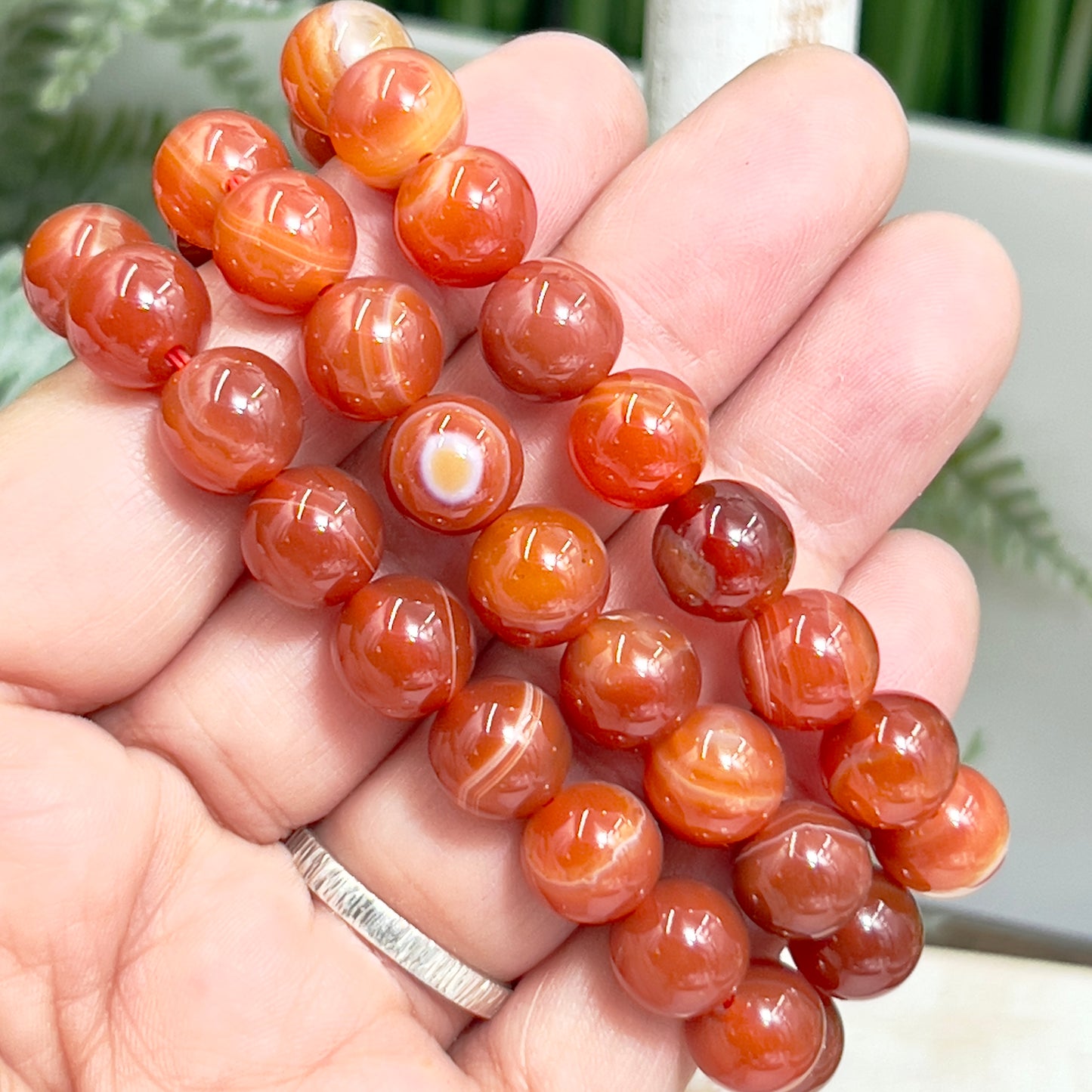 Sardonyx Crystals Bracelets Wearable Gemstones Elastic 9mm Beads 14cm