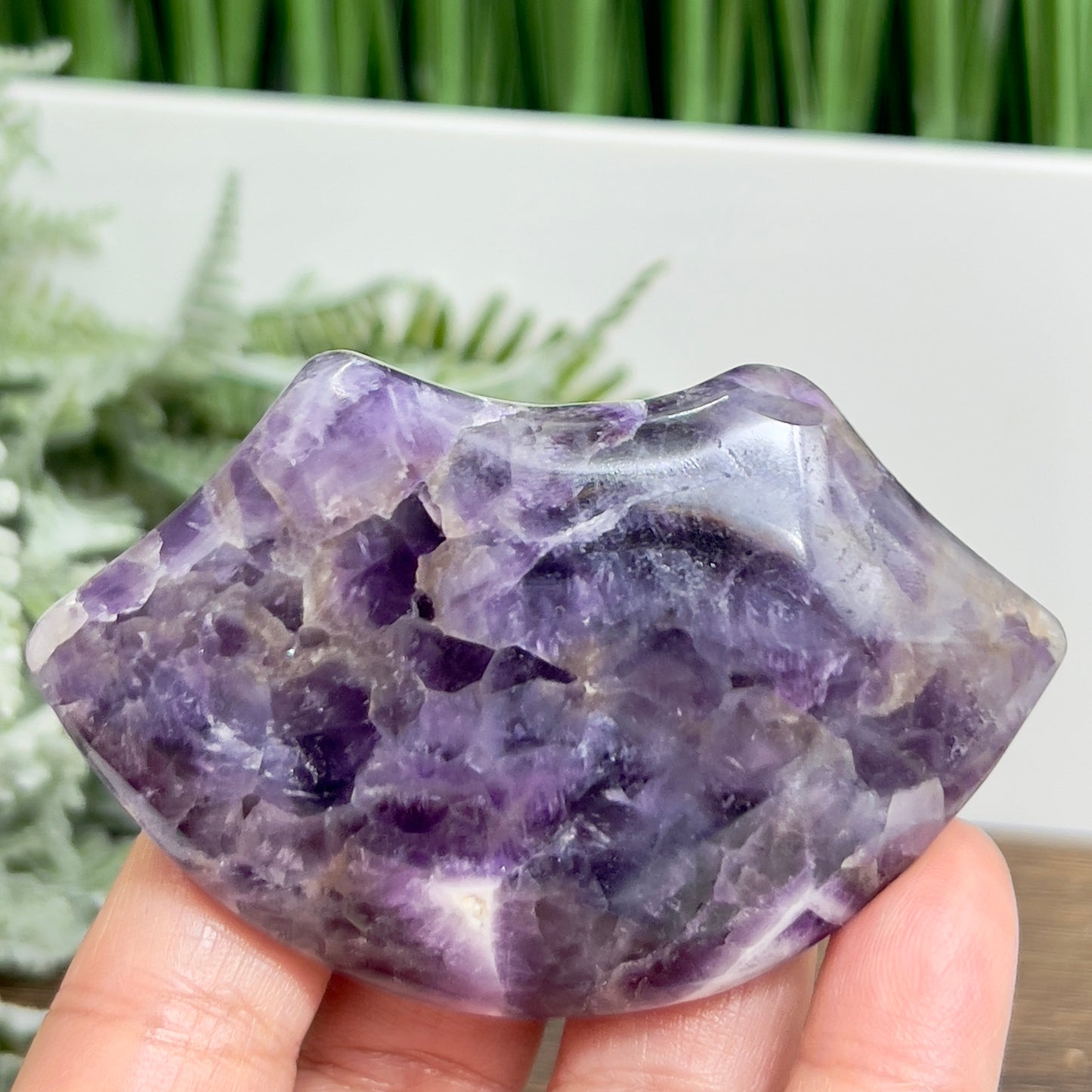 Chevron Dream Amethyst Lips with Stand Healing Crystal Carving 88g