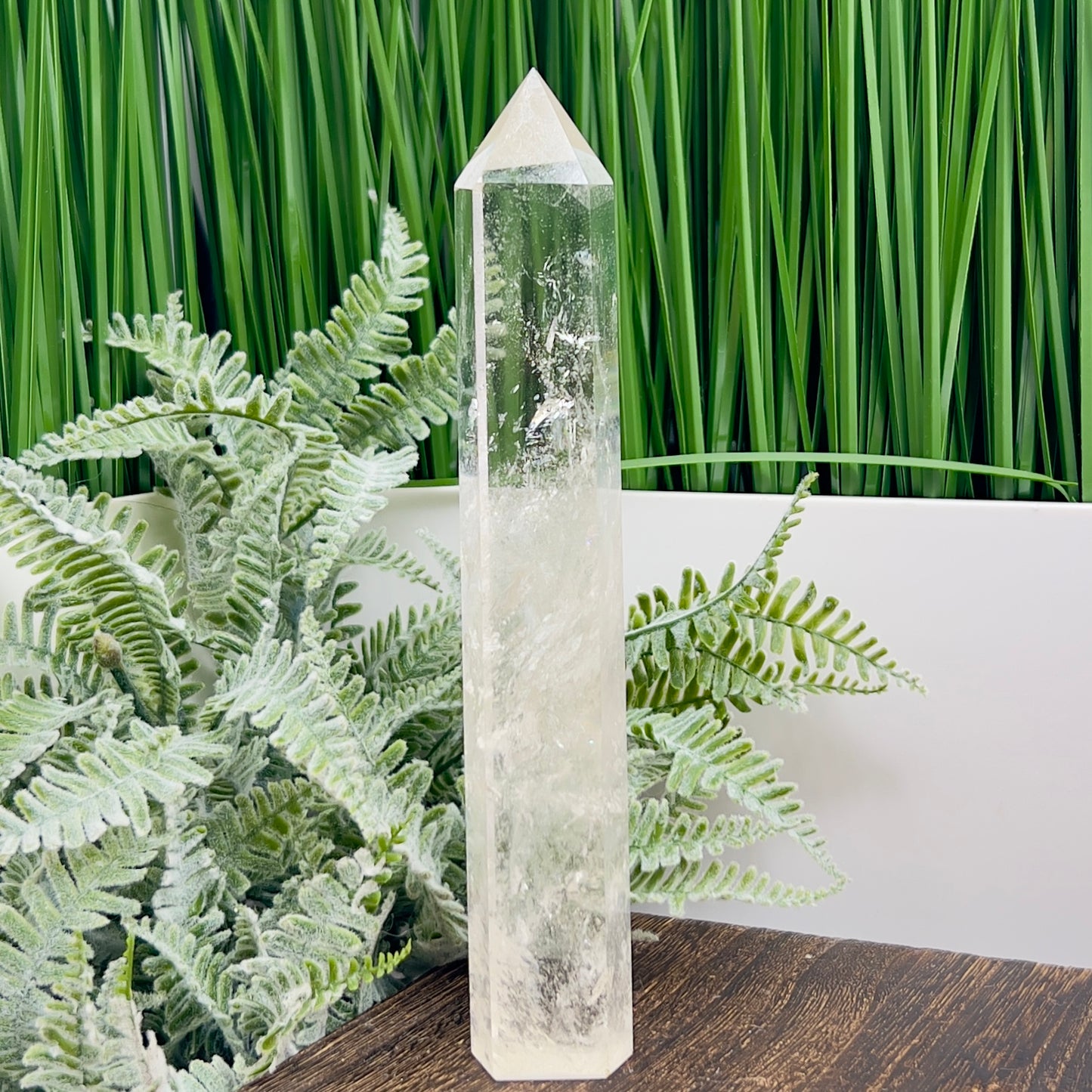 Clear Quartz Tower Top Quality Crystal Generator 282g 184mm