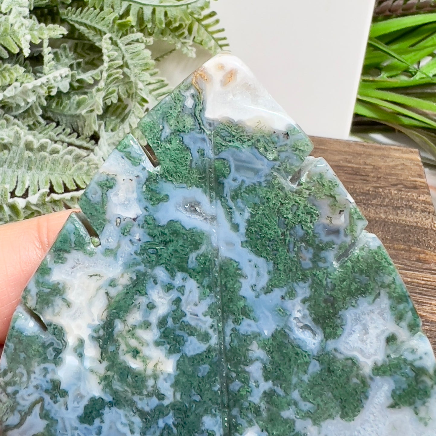 Moss Agate Leaf Healing Crystal Plant Carving 184g