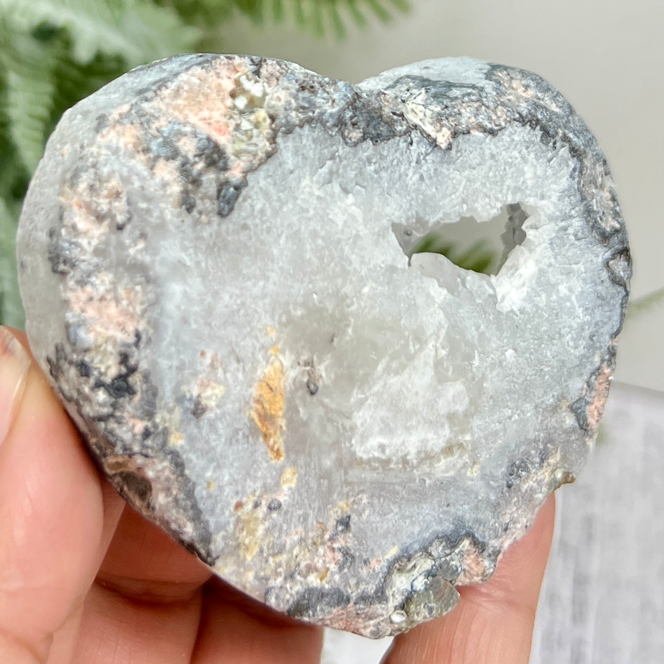 Trancas Quartz Heart Geode Slice Crystal Carving 138g