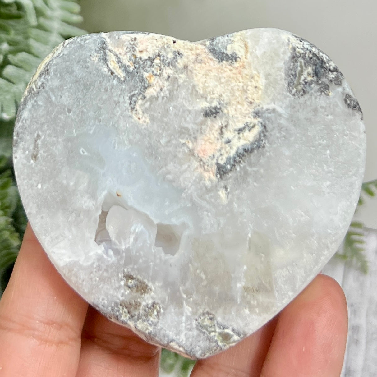 Trancas Quartz Heart Geode Slice Crystal Carving 144g