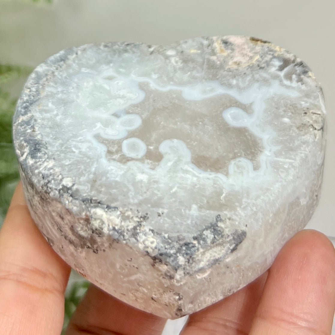 Trancas Quartz Heart Geode Slice Crystal Carving 180g