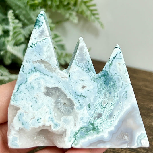 Tree Agate Mountain Hills Healing Crystal Carving 97g