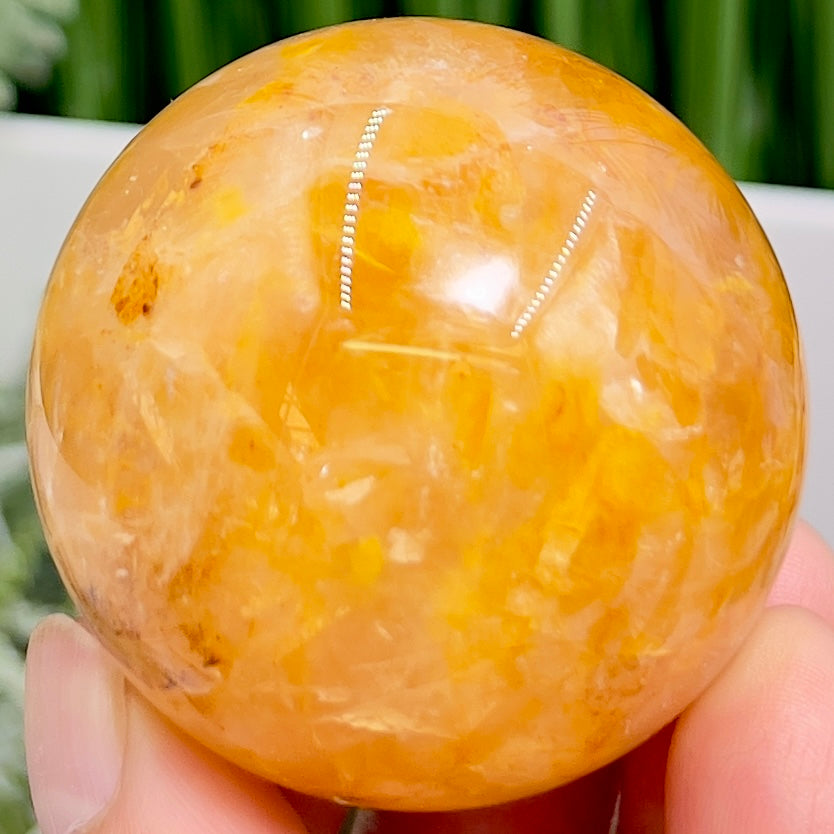 Golden Healer Quartz Sphere Healing Crystal Ball 152g 48mm