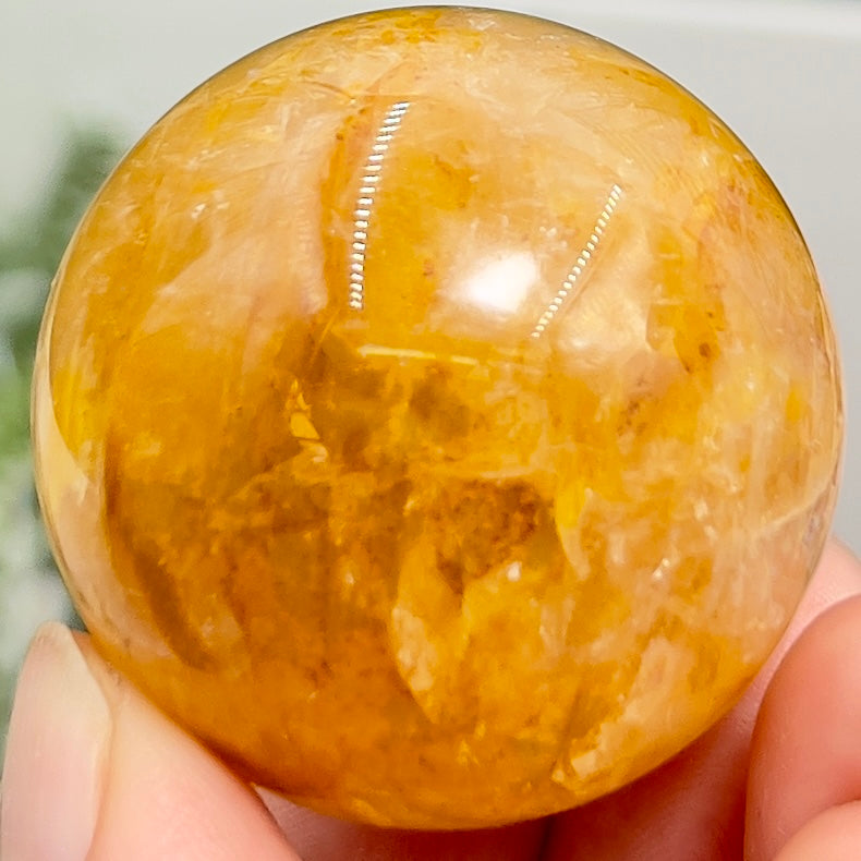 Golden Healer Quartz Sphere Healing Crystal Ball 86g 40mm