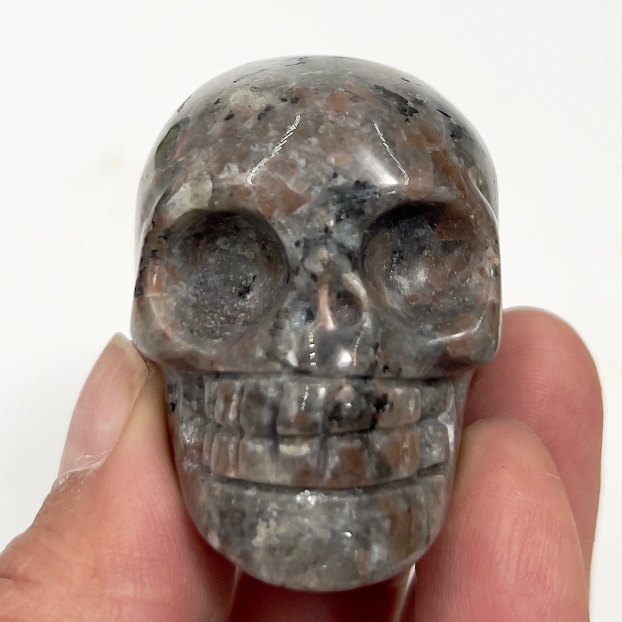 Yooperlite Skull 2 Inches UV Reactive Hand Carved Crystal Carving