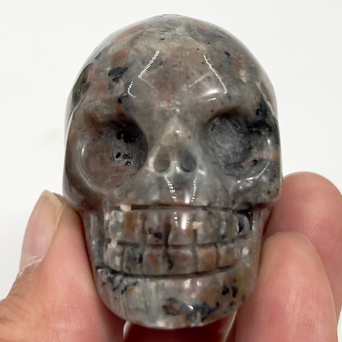 Yooperlite Skull 2 Inches UV Reactive Hand Carved Crystal Carving