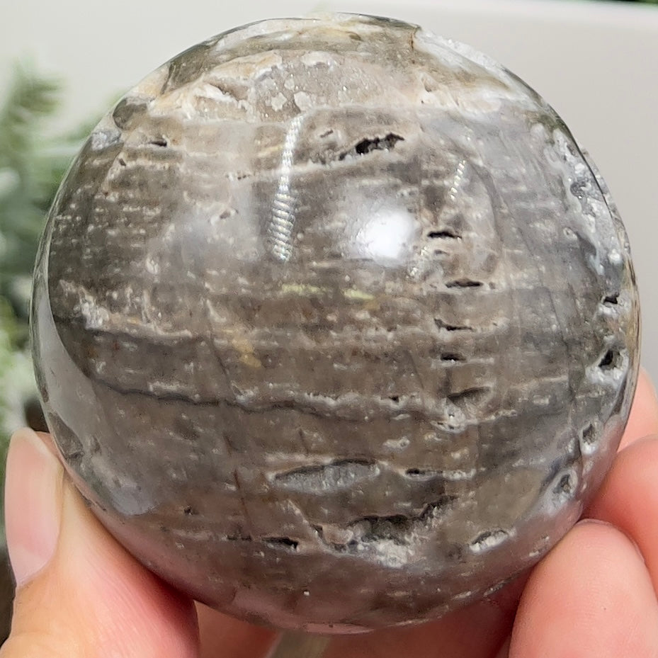 Sphalerite Quartz Sphere Healing Crystal Ball 244g 58mm