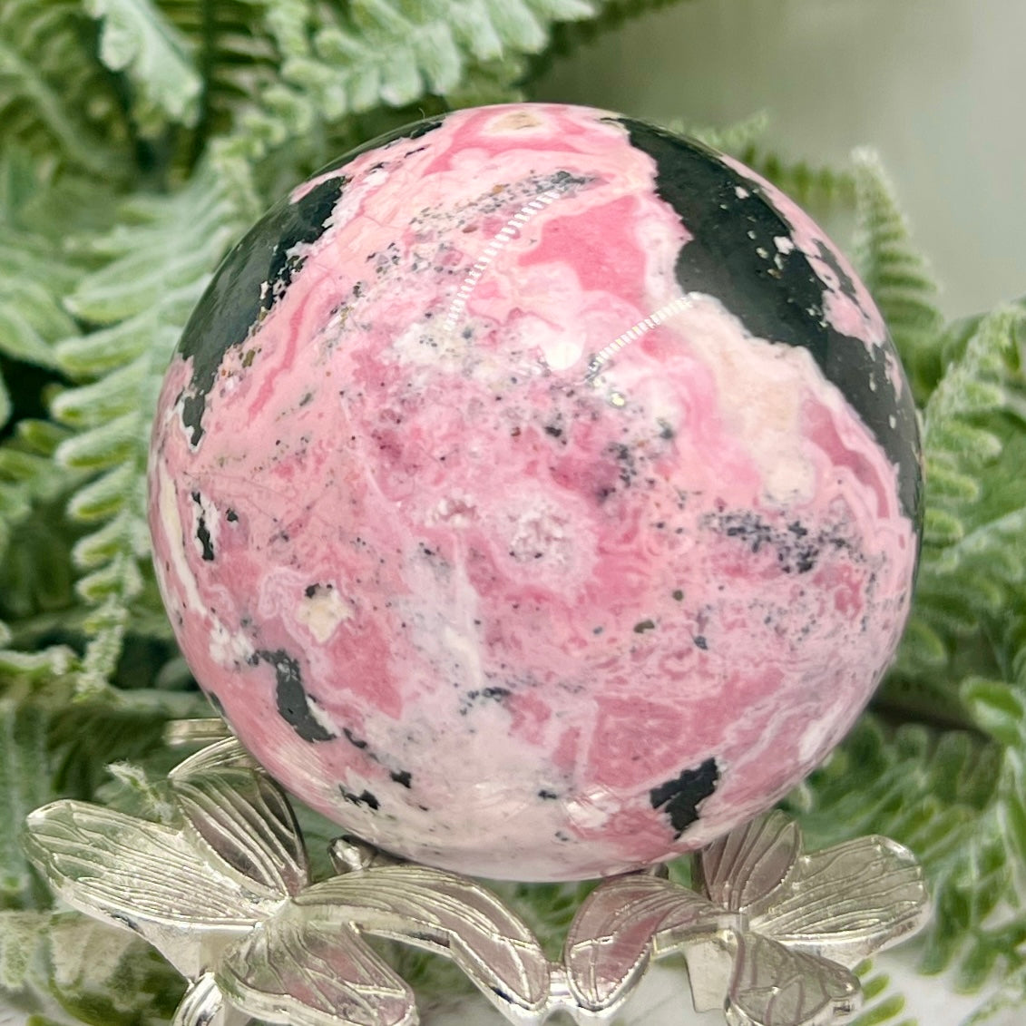 Peruvian Rhodonite Sphere Compassion Emotional Balance Crystal Ball 462g 63mm