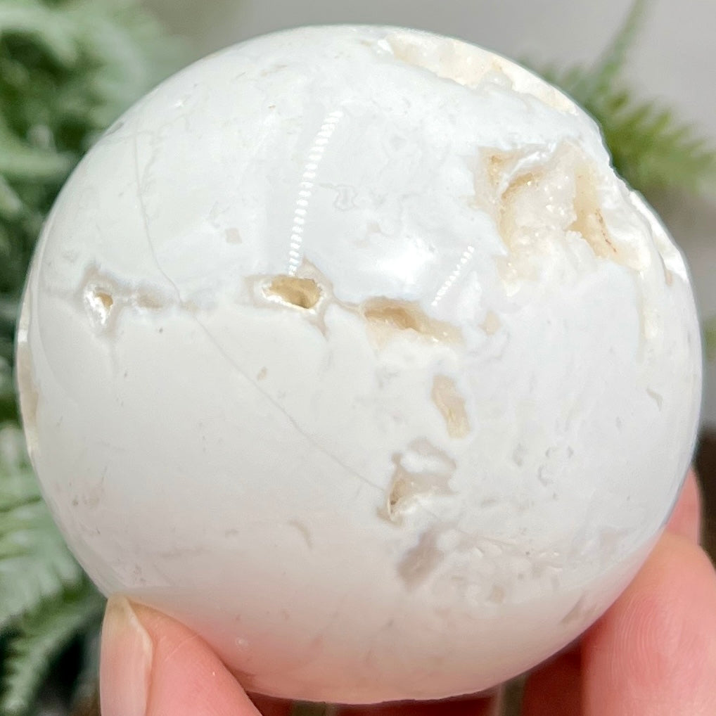 Agate White Sphere Druzy Healing Crystal Ball 320g 64mm