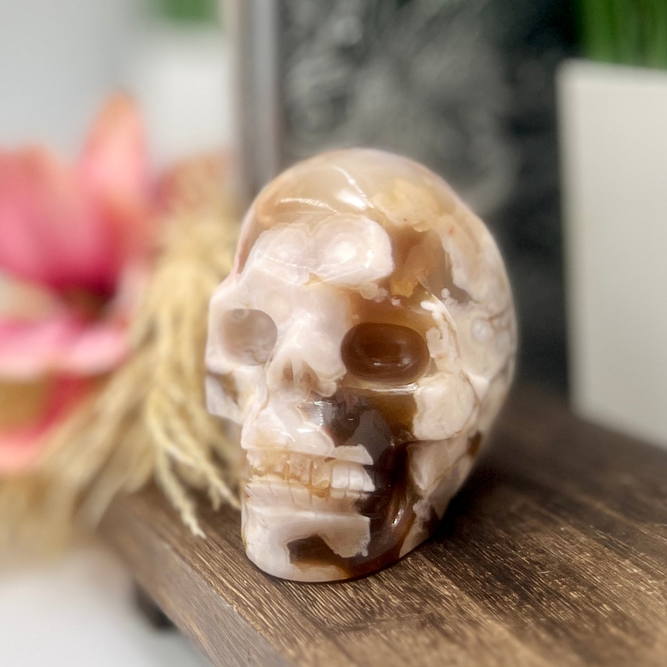 Flower Agate Skull Healing Crystal Carving 906g