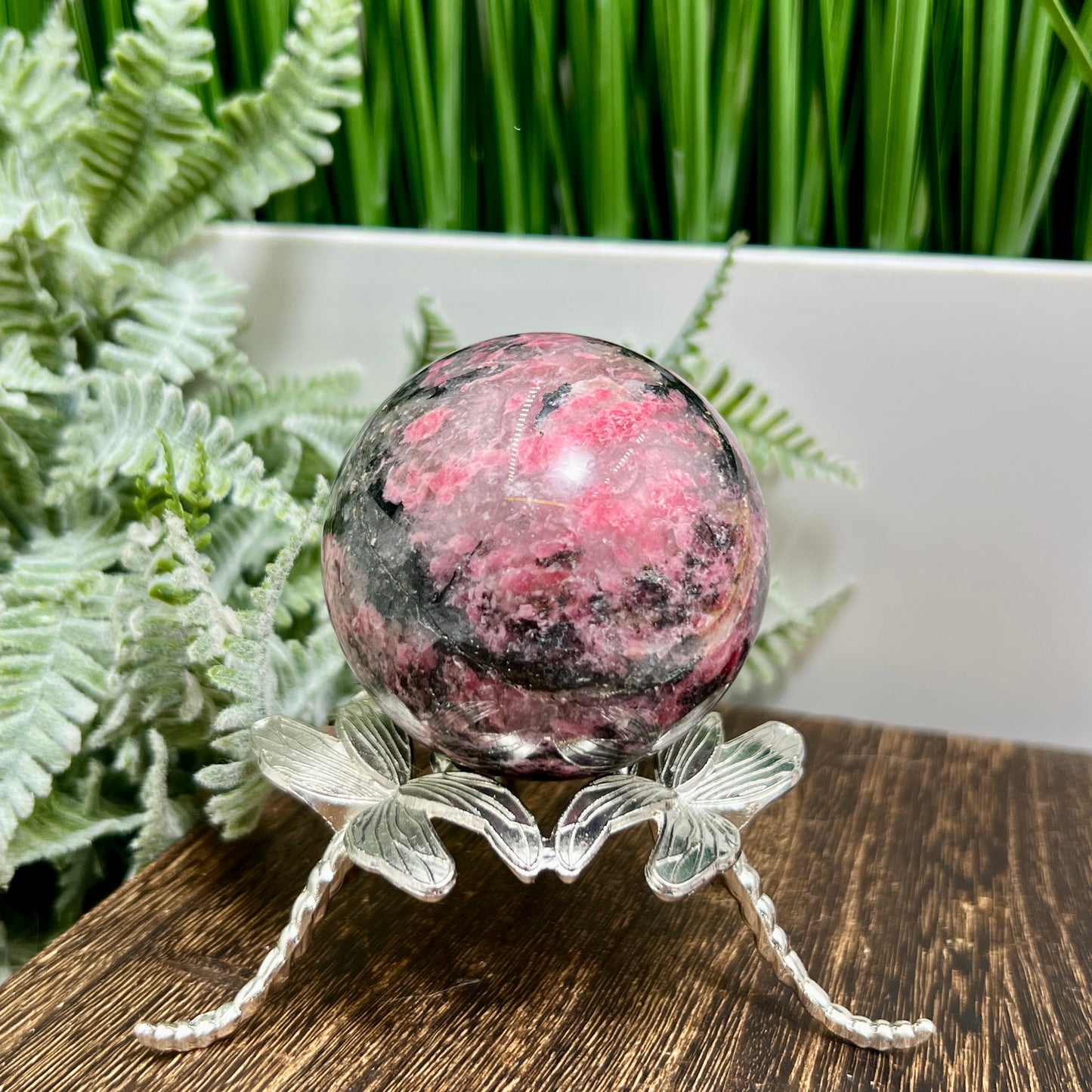 Rhodonite in Quartz Sphere Peru Healing Crystal Ball 326g 59mm