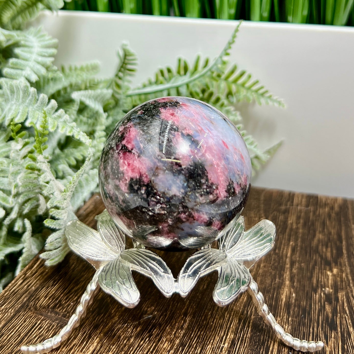 Rhodonite in Quartz Sphere Peru Healing Crystal Ball 250g 53mm