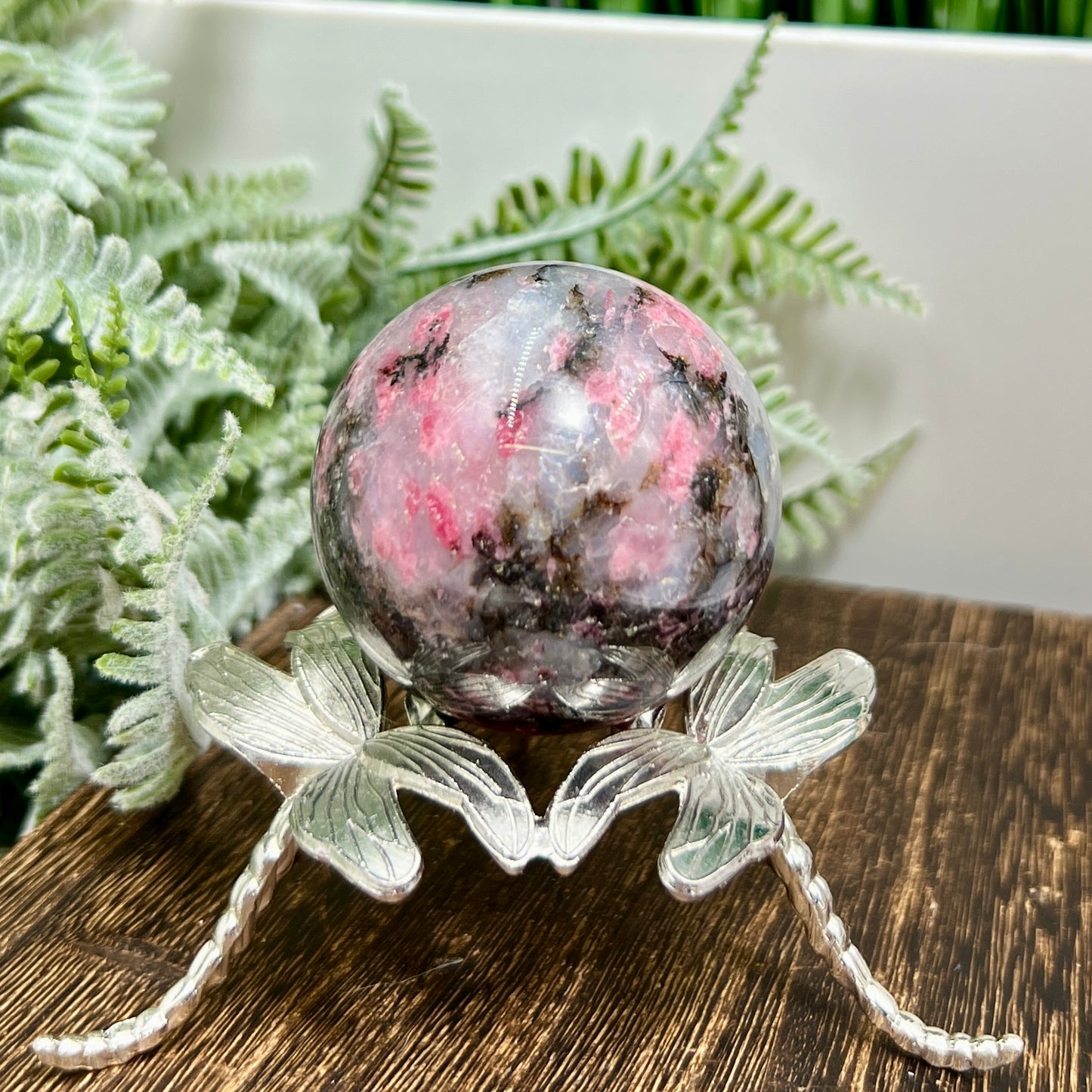 Rhodonite in Quartz Sphere Peru Healing Crystal Ball 202g 50mm