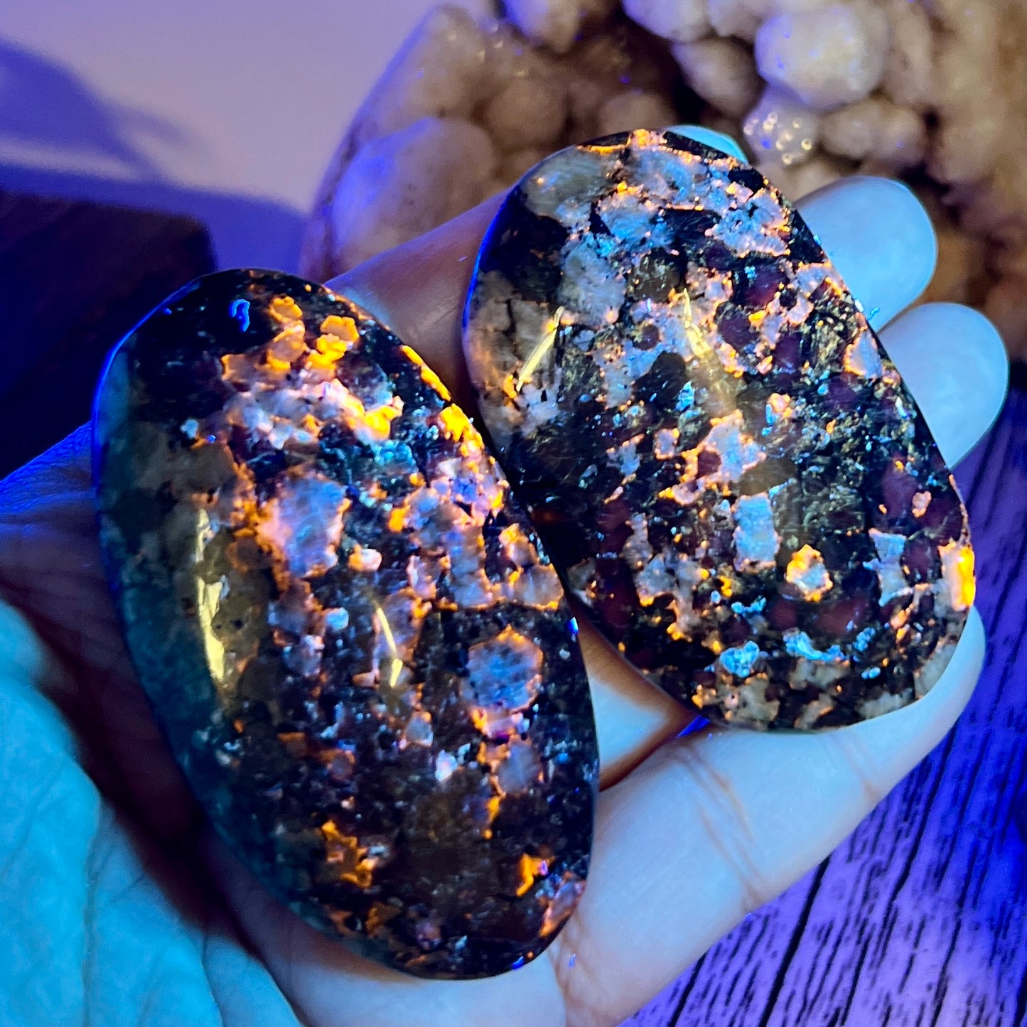 Eudialyte Garnet Feldspar Niter Rare Sphere UV Reactive Palm Stones Meditation Crystals