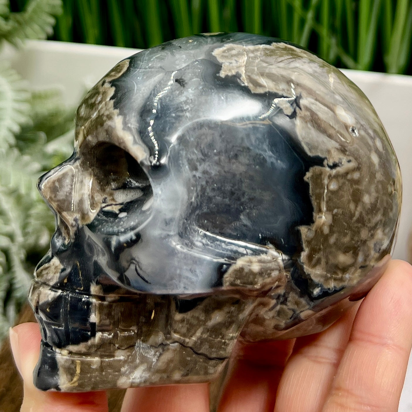 Volcanic Agate Skull UV Reactive Healing Crystal Carving 580g