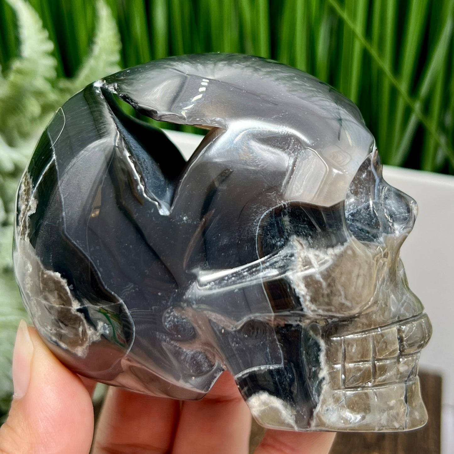 Volcanic Agate Skull UV Reactive Healing Crystal Carving 524g