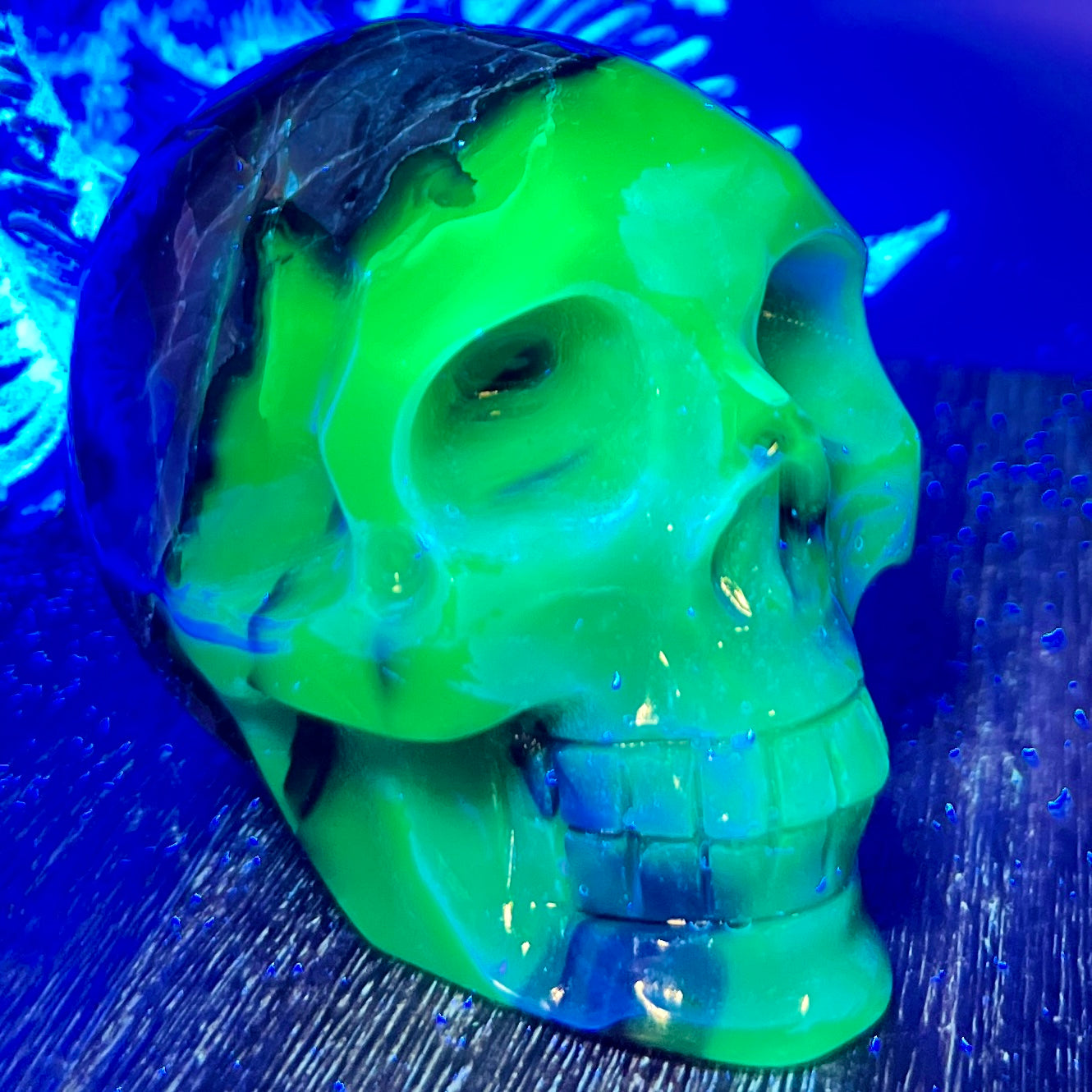 Volcanic Agate Skull UV Reactive Healing Crystal Carving 420g