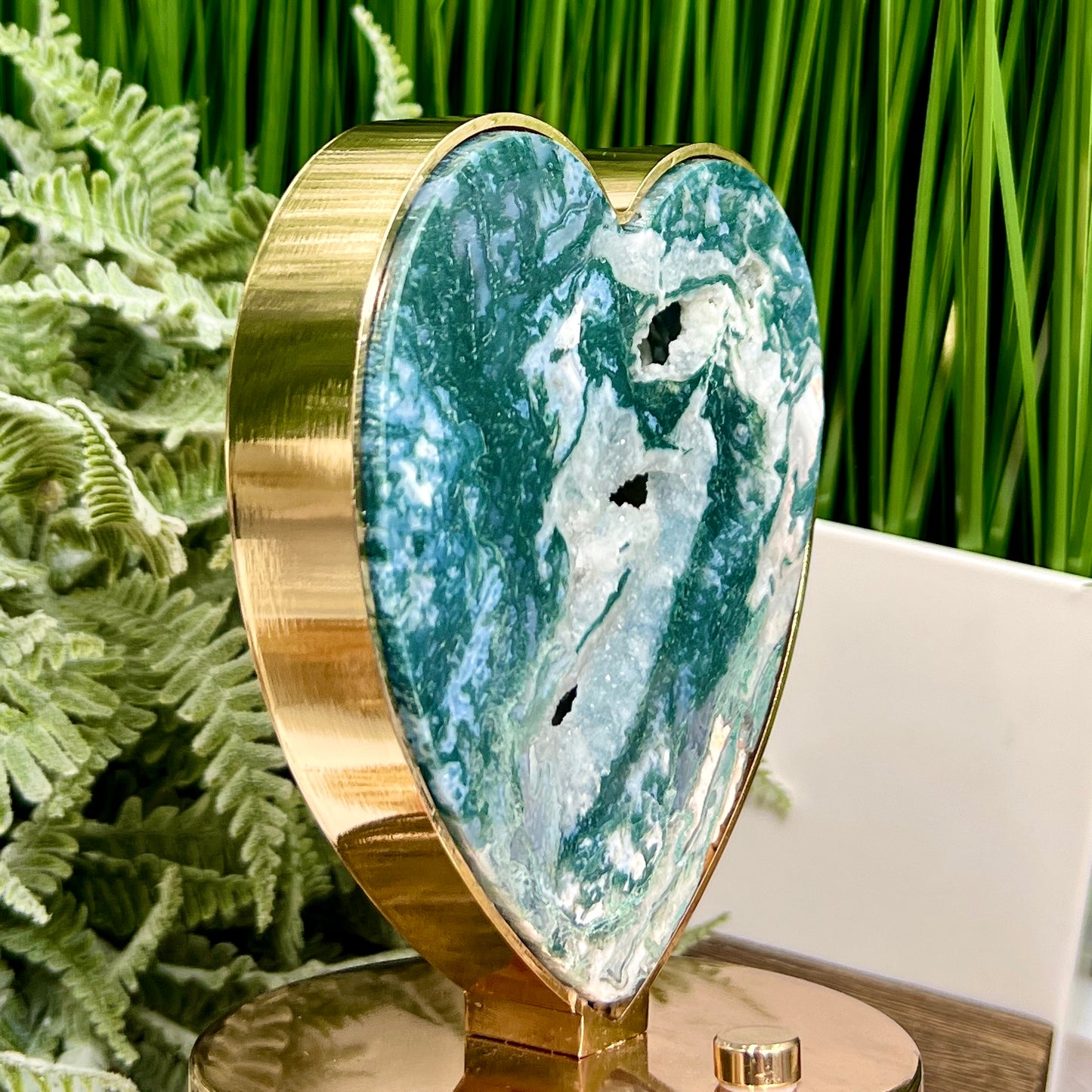 Moss Agate Heart Lamp Crystal Carving Two Colour Settings