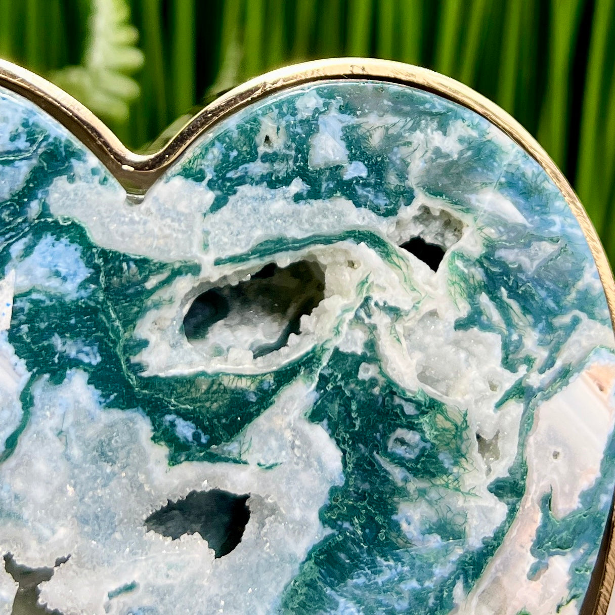 Moss Agate Heart Lamp Crystal Carving Two Colour Settings