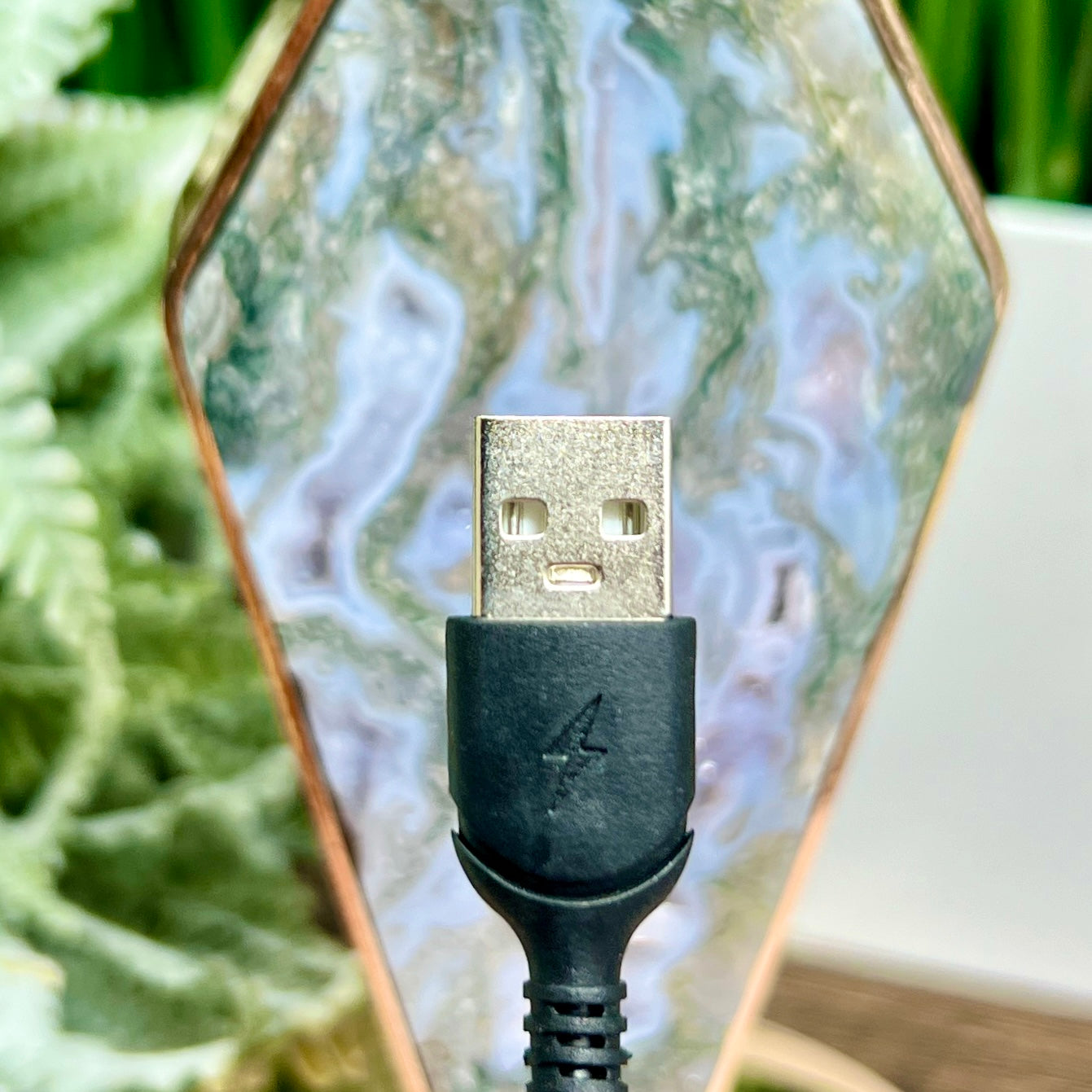 Moss Agate Rhombus Lamp Crystal Carving Colourful Settings