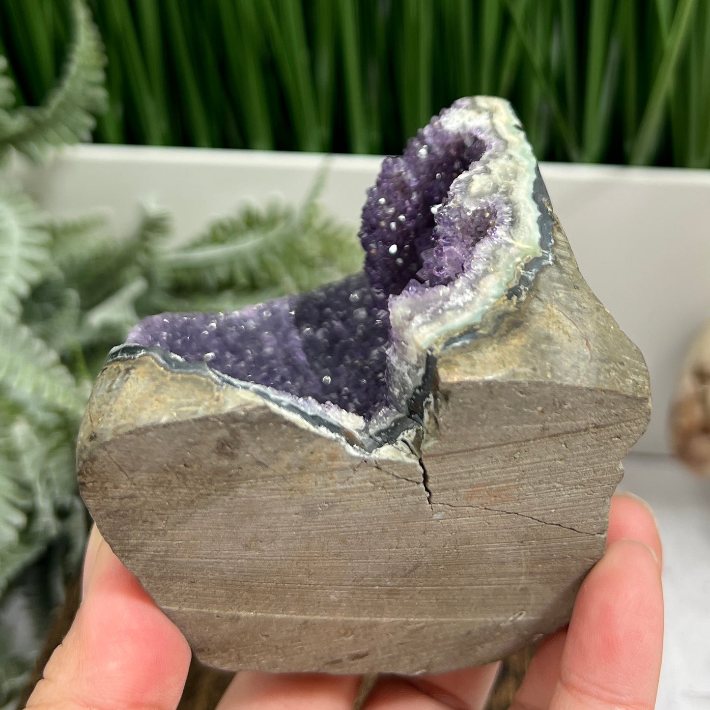 Amethyst Geode Cluster Cave Healing Natural Crystal 544g