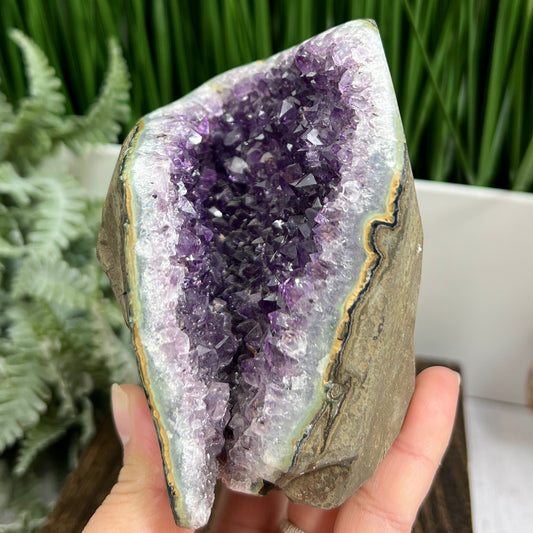 Amethyst Geode Cluster Cave Healing Natural Crystal 682g