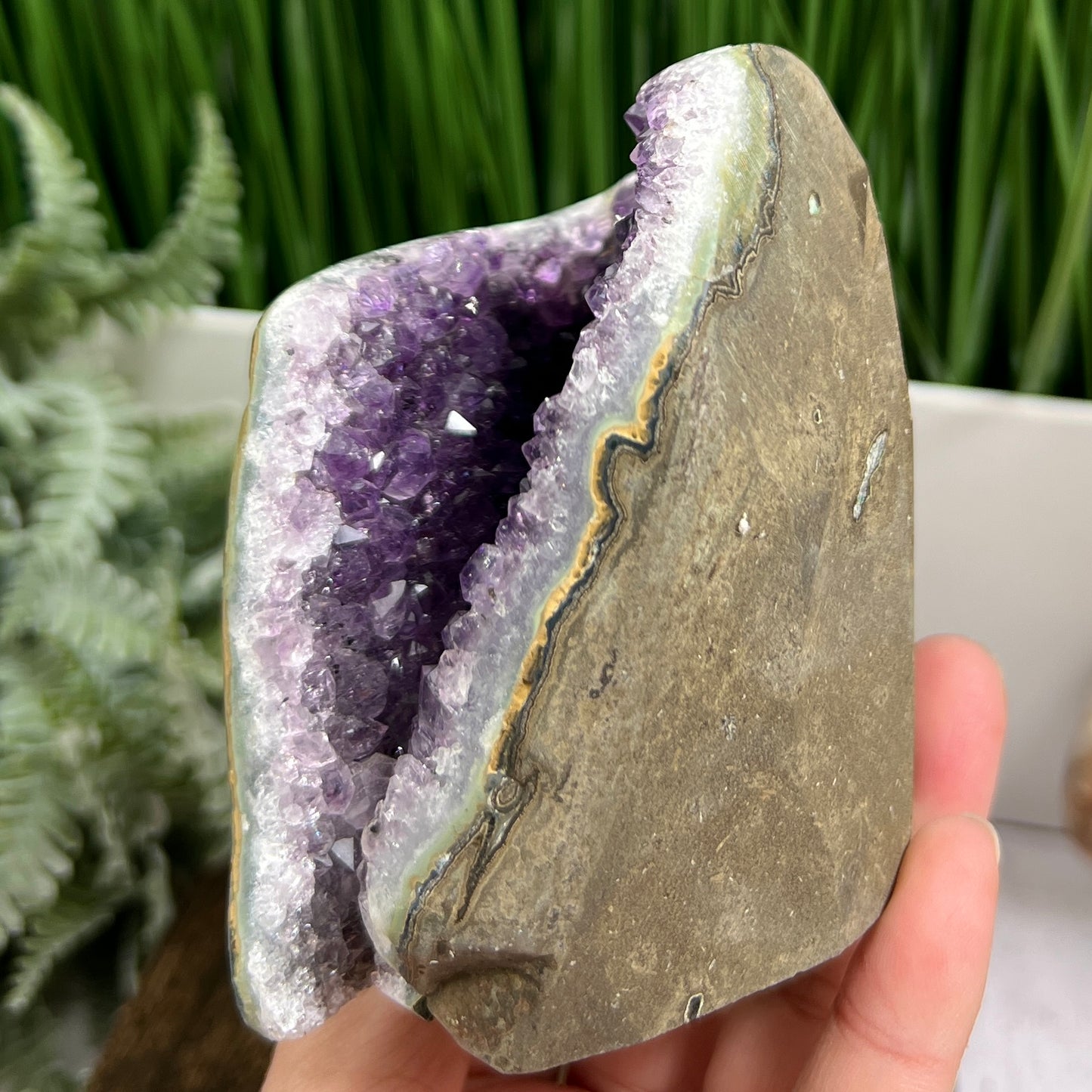 Amethyst Geode Cluster Cave Healing Natural Crystal 682g