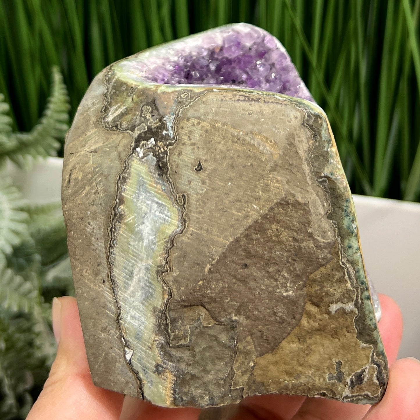 Amethyst Geode Cluster Cave Healing Natural Crystal 682g