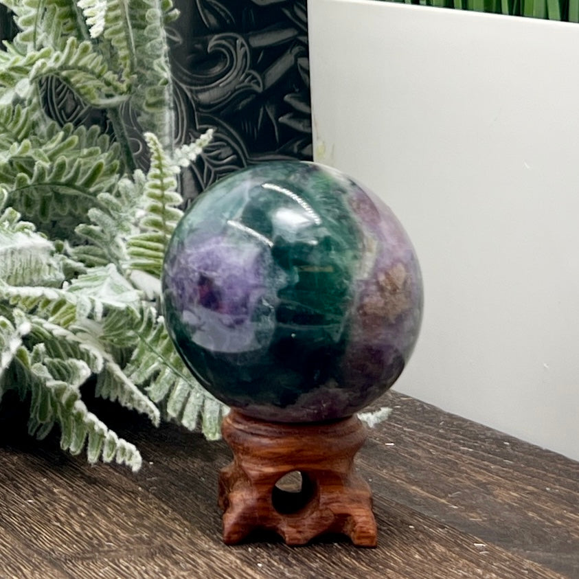 Fluorite Purple Green Sphere Healing Crystal Ball 255g 53mm