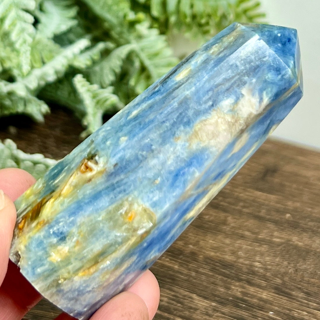 Blue Kyanite Tower Healing Crystal Generator 176g 84mm