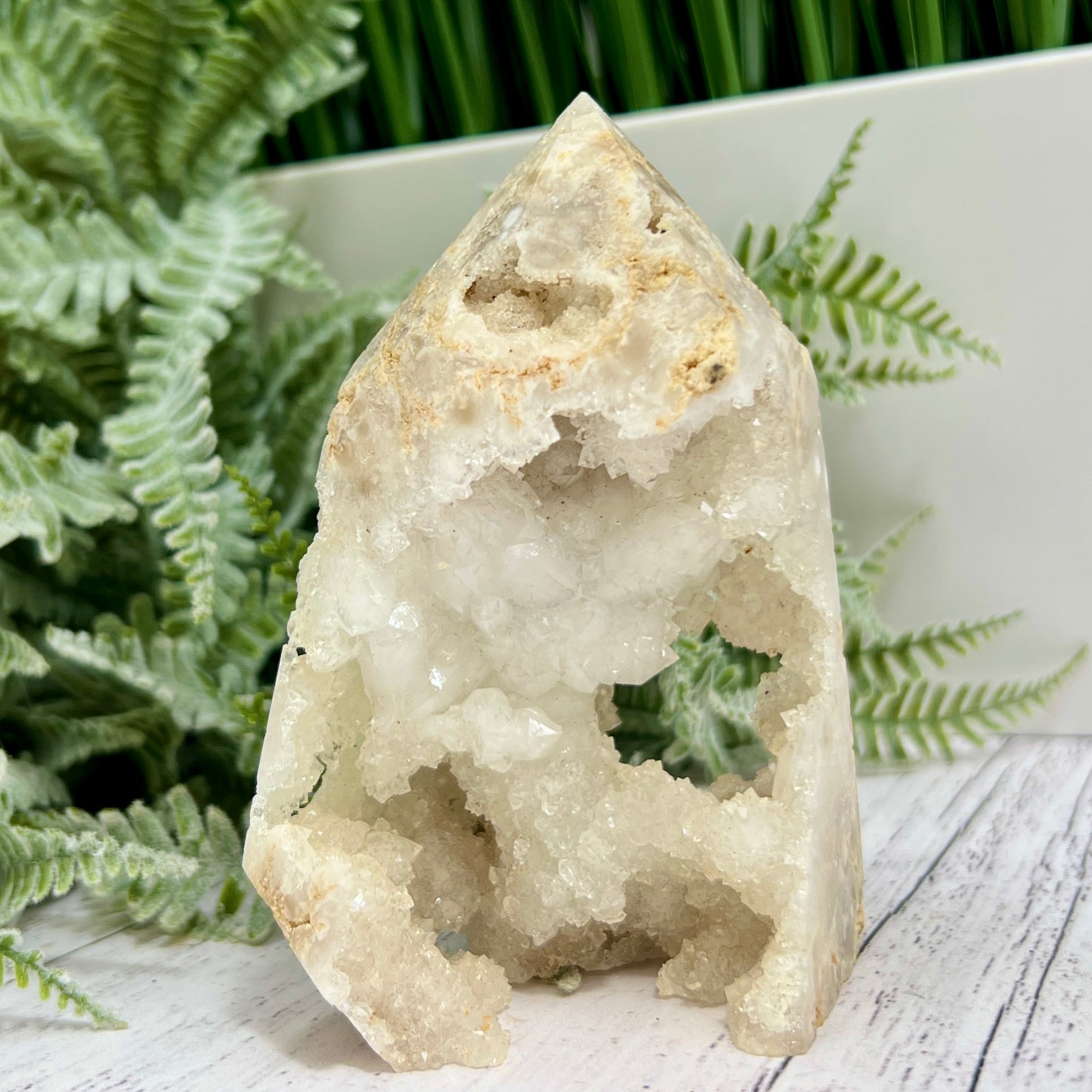 Druzy Agate Tower Crystal Generator 340g