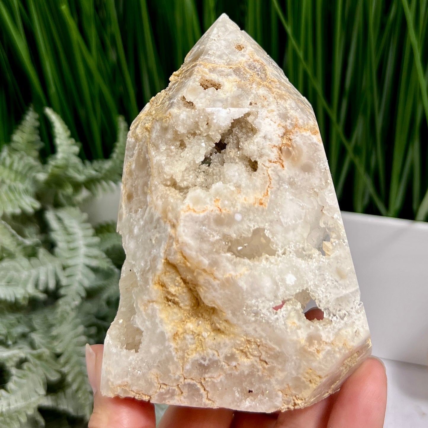 Druzy Agate Tower Crystal Generator 340g