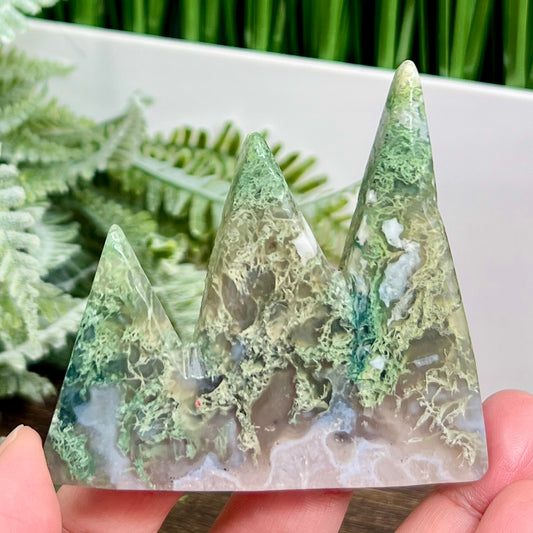 Moss Agate Mountain Hills Healing Crystal Carving 90g