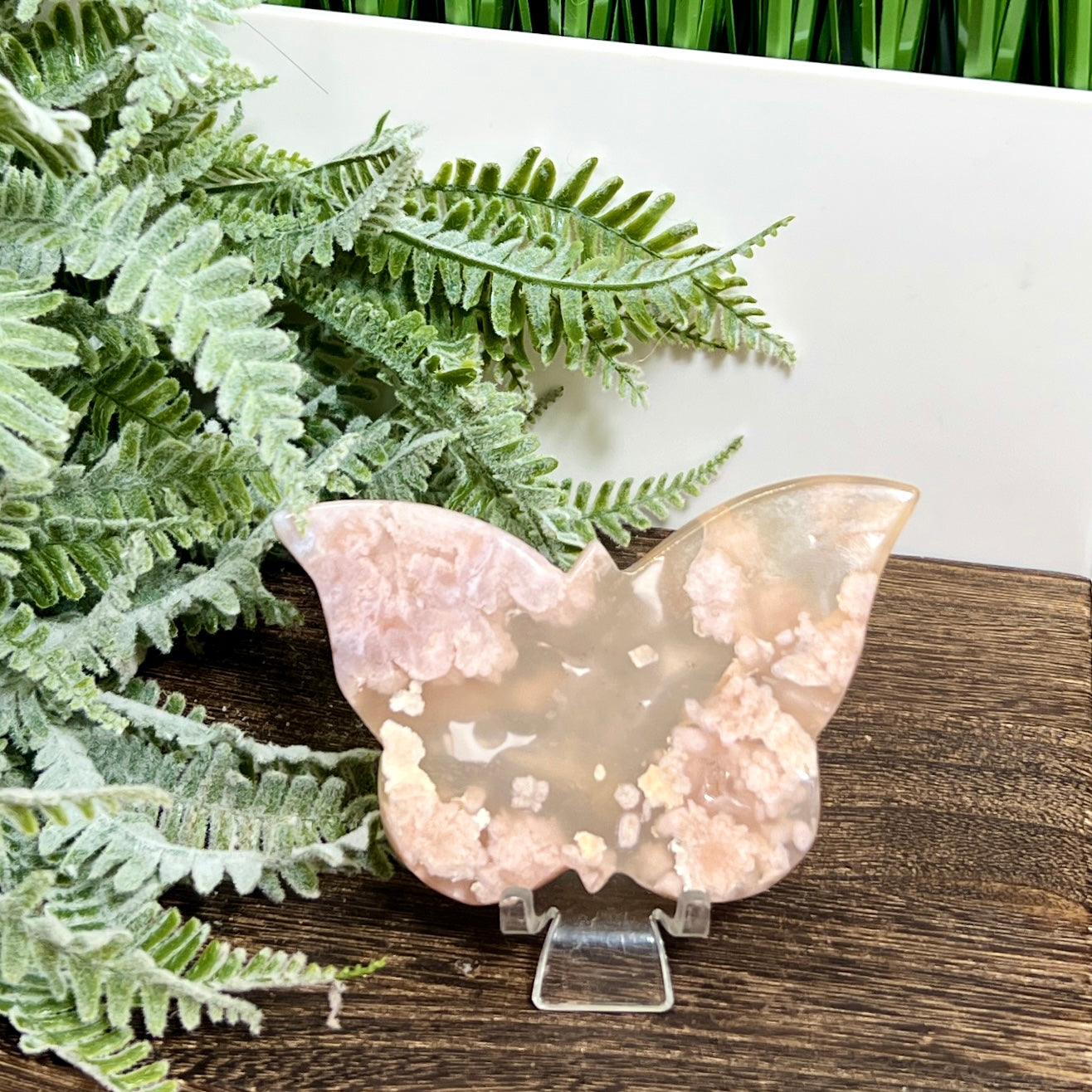 Flower Agate Butterfly With Stand Crystal Carving