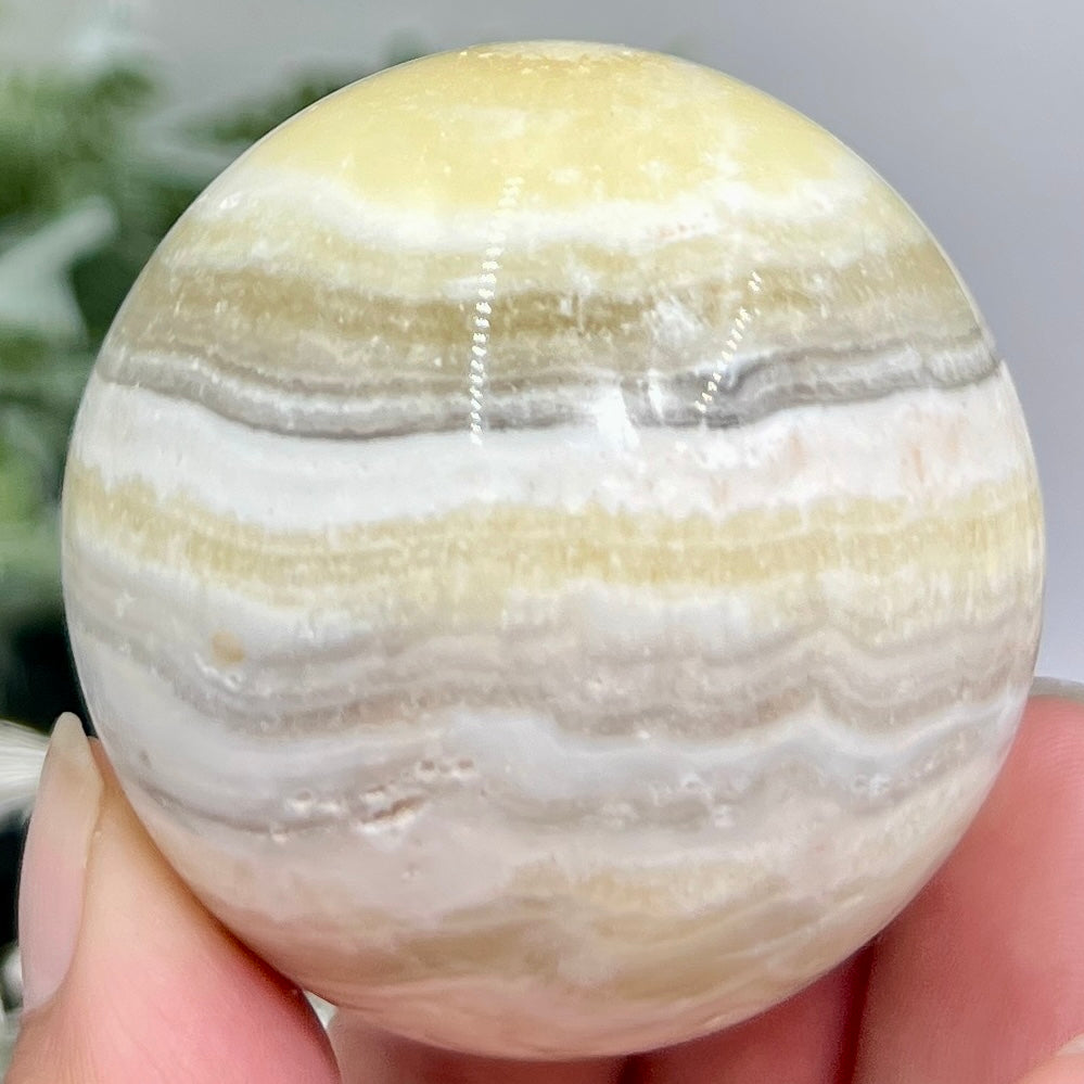 Zebra Calcite Sphere Healing Crystal Ball 182g 51mm