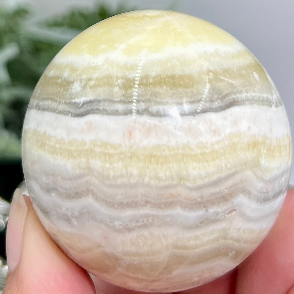 Zebra Calcite Sphere Healing Crystal Ball 182g 51mm