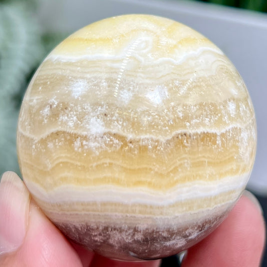 Zebra Calcite Sphere Healing Crystal Ball 156g 48mm