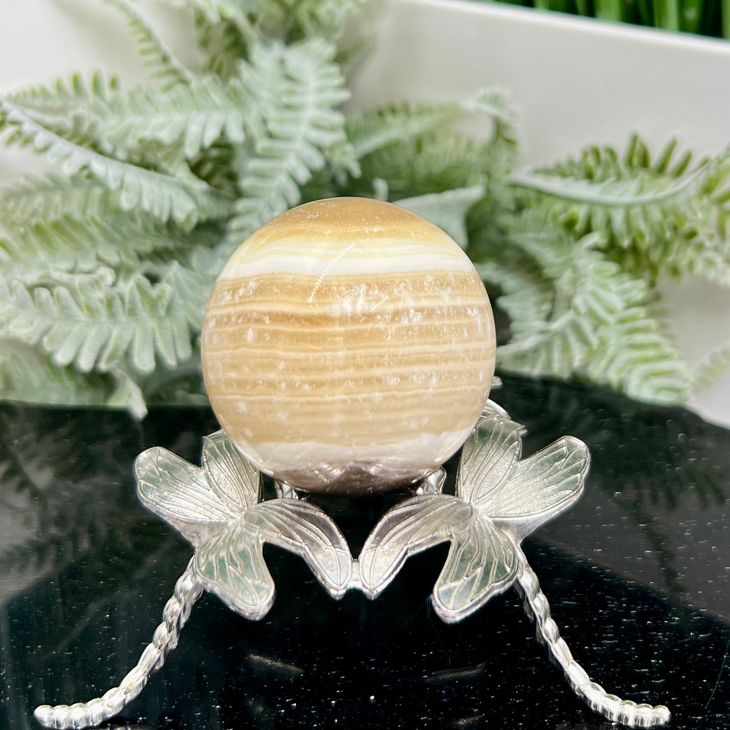 Zebra Calcite Sphere Healing Crystal Ball 156g 48mm