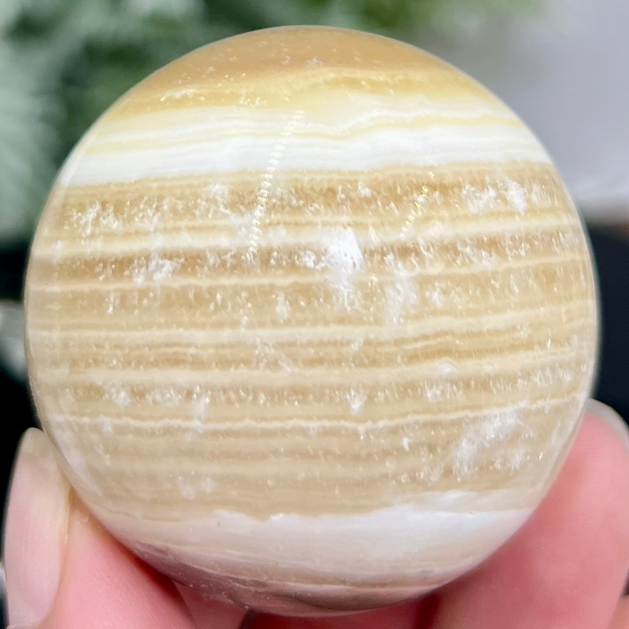 Zebra Calcite Sphere Healing Crystal Ball 156g 48mm