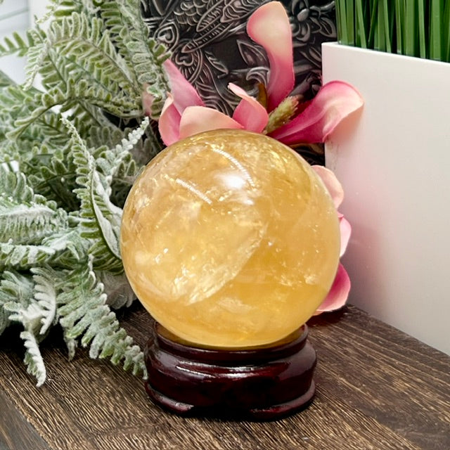 Honey Calcite Sphere Healing Crystal Ball 484g 69mm