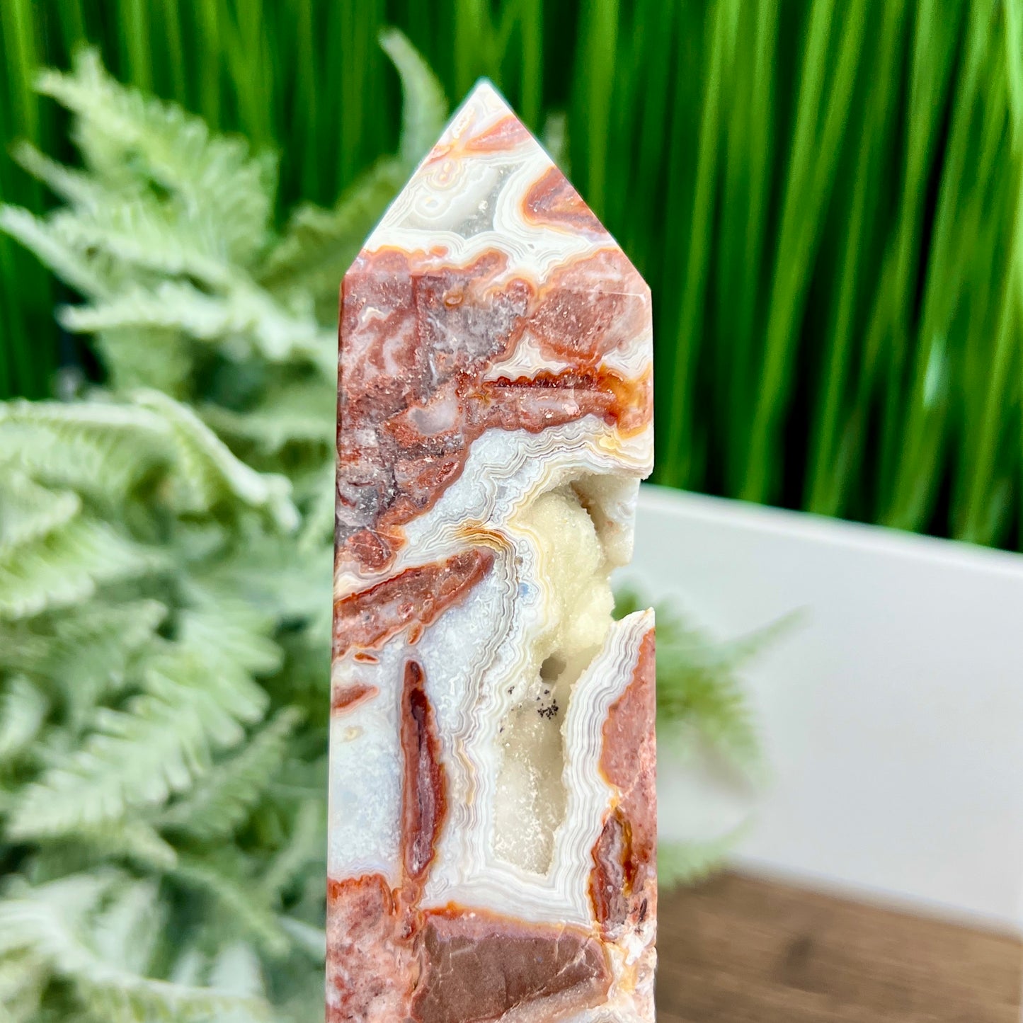 Mexican Crazy Lace Agate Tower Healing Crystal Generator 420g 180mm