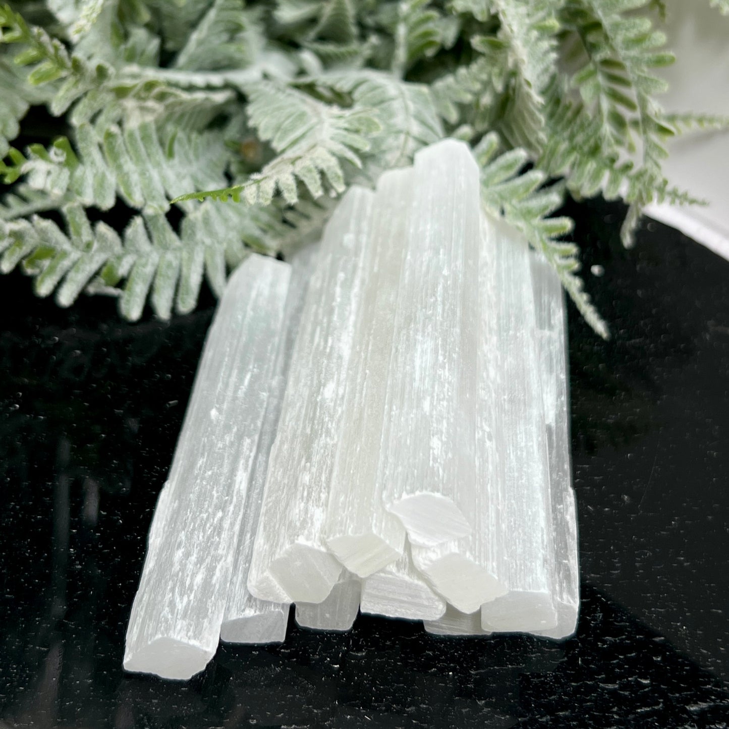 Satin Spar Selenite Raw Sticks Wands Healing Crystal 12 Pieces 430g 9-10cm