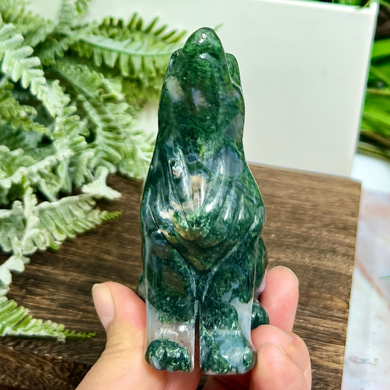 Moss Agate with Quartz Howling Wolf Healing Crystal Animal Carving 248g