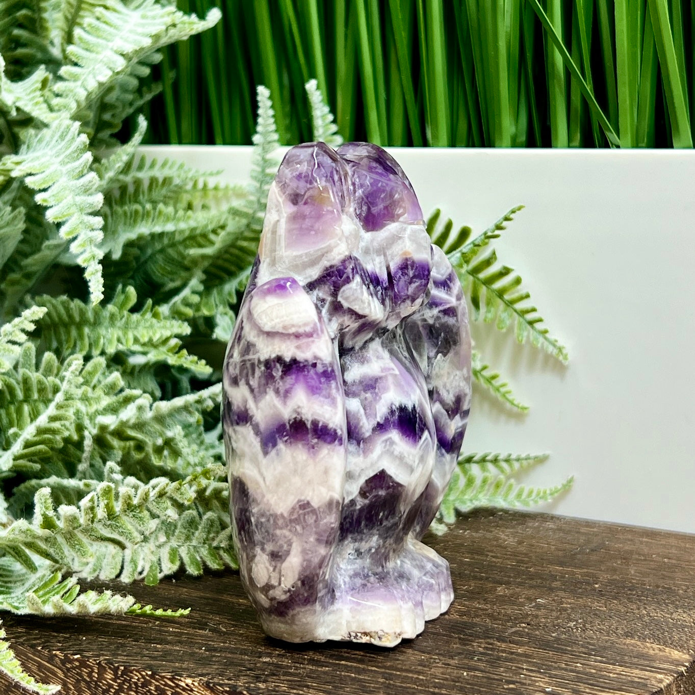 Chevron Dream Amethyst Owl Healing Bird Crystal Carving 388g